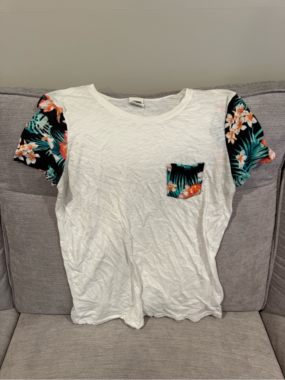 PINK Victoria's Secret Tee with Pocket